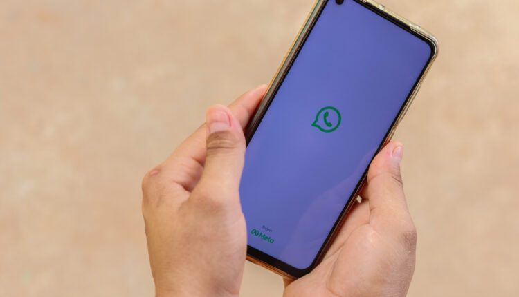 WhatsApp.