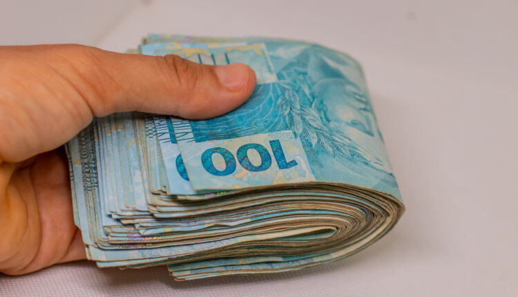 O Empréstimo do Bolsa Família ainda é um tema nebuloso, porém necessário para diversos brasileiros que precisam de um extra até dezembro.