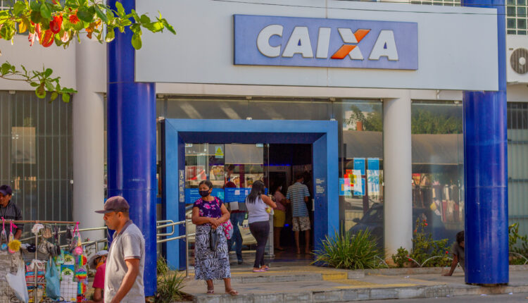 tem saldo antigo no FGTS, em contas inativas? Aprenda o que fazer para sacar o dinheiro antes que o ano de 2024 acabe.