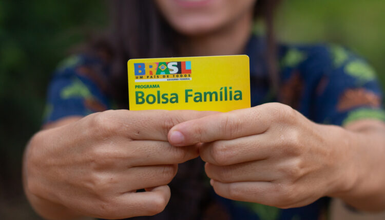Bolsa Família.
