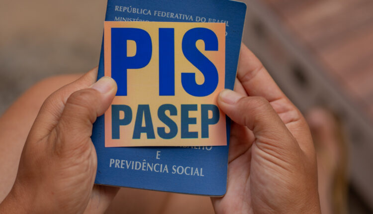 O abono salarial de 2025 já está ganhando forma. Saiba mais detalhes sobre ele!