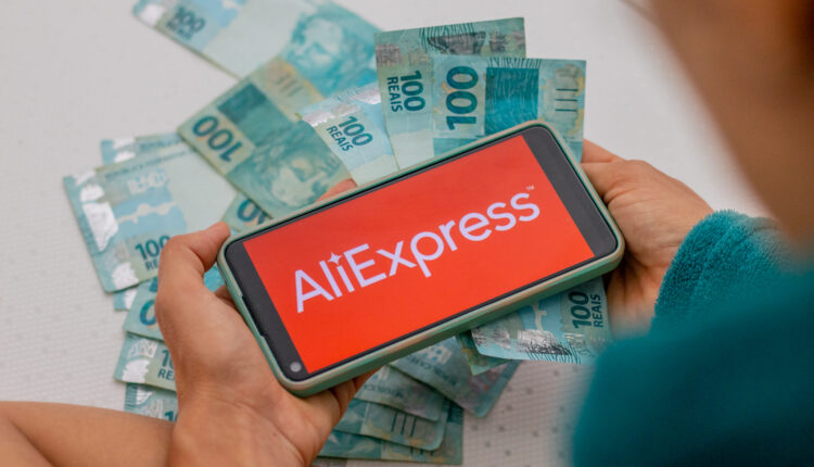 Taxa das blusinhas AliExpress.