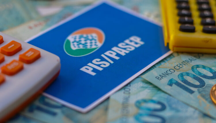 Caixa tem. PIS.