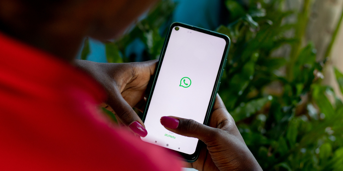 Descubra como mudar a voz da Meta AI no WhatsApp em poucos passos