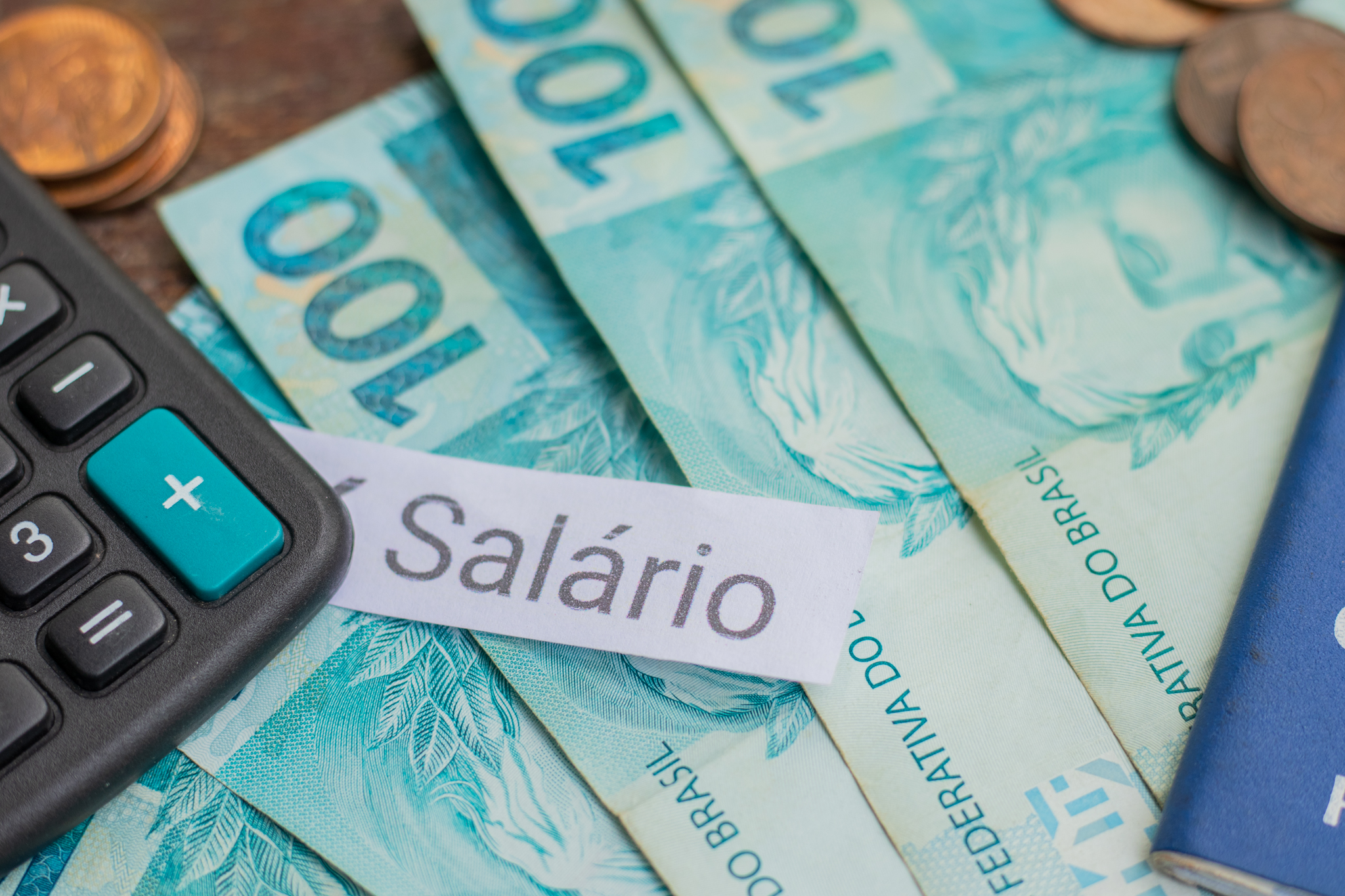 Pensando em seguir uma carreira de sucesso? Veja algumas profissões que podem ajudar!