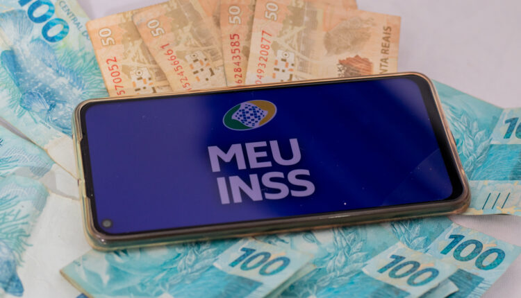 INSS.