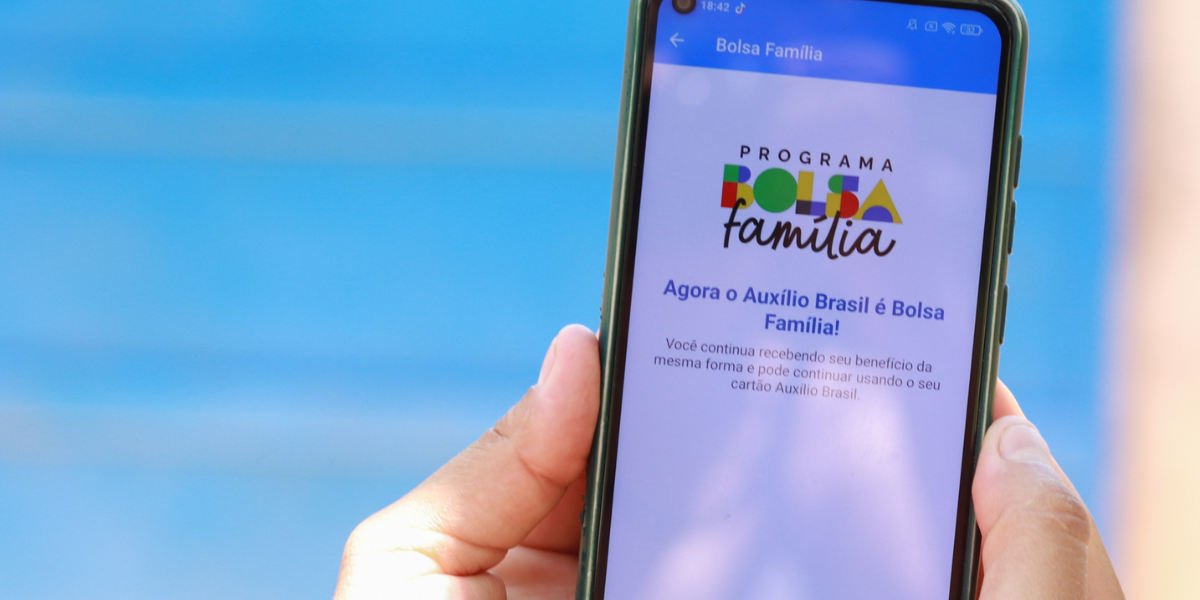 Bolsa Família implementa biometria obrigatória em 2025