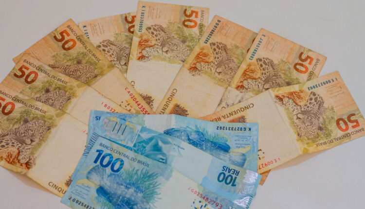 Precisando de dinheiro? Veja como conseguir o empréstimo de R$ 21 mil para beneficiários do CadÚnico!