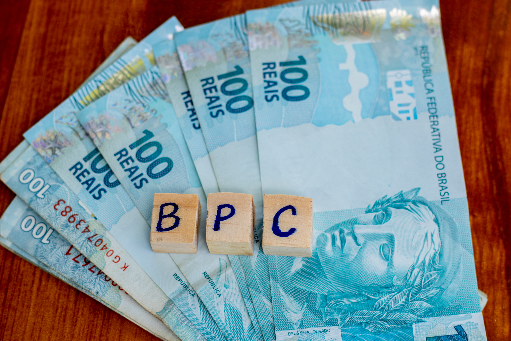 Se você é beneficiário do BPC, não se preocupe! Os pagamentos retornam em breve.