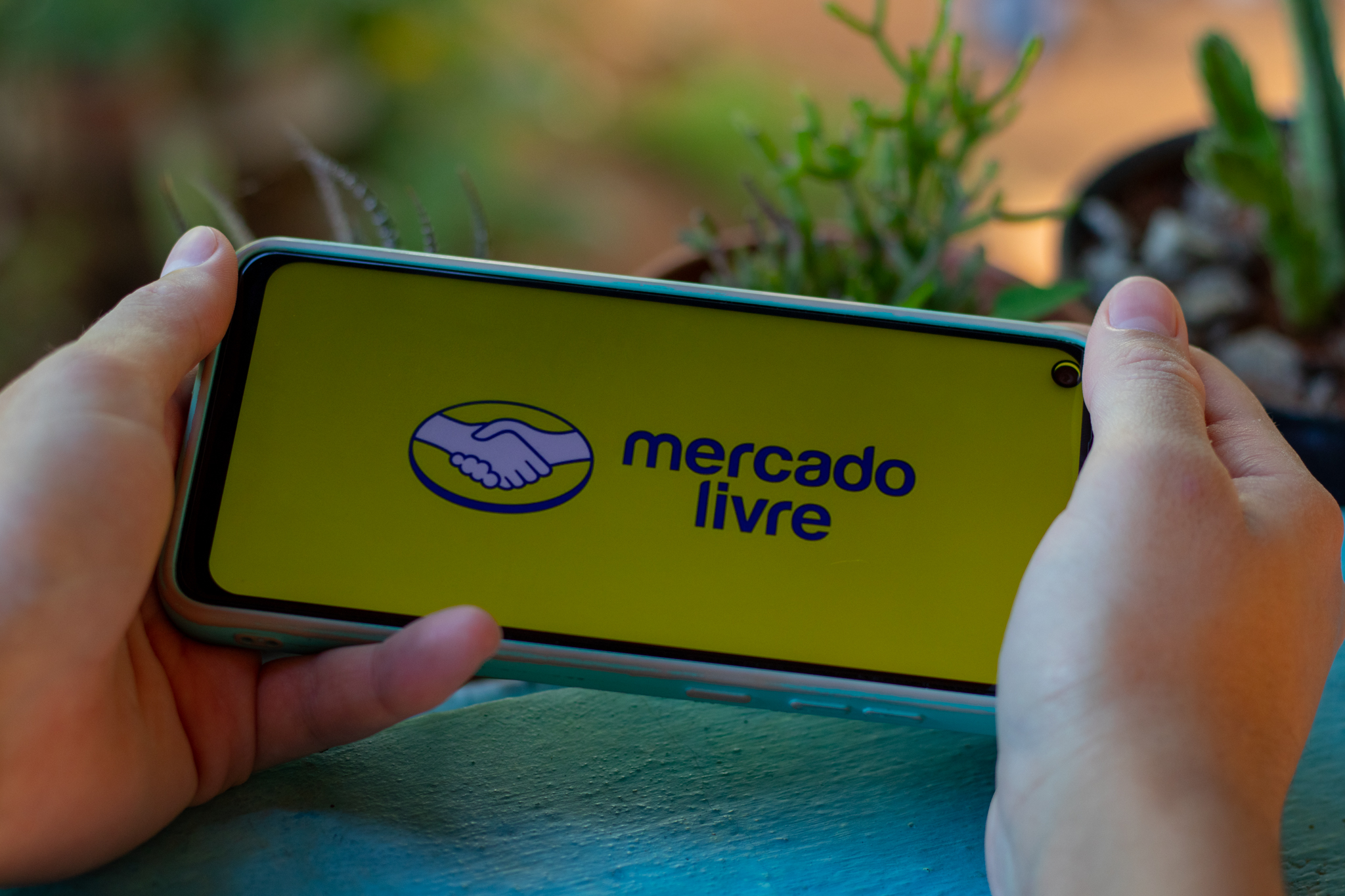 Já pensou em se tornar entregador do Mercado Livre? Veja se vale a pena!