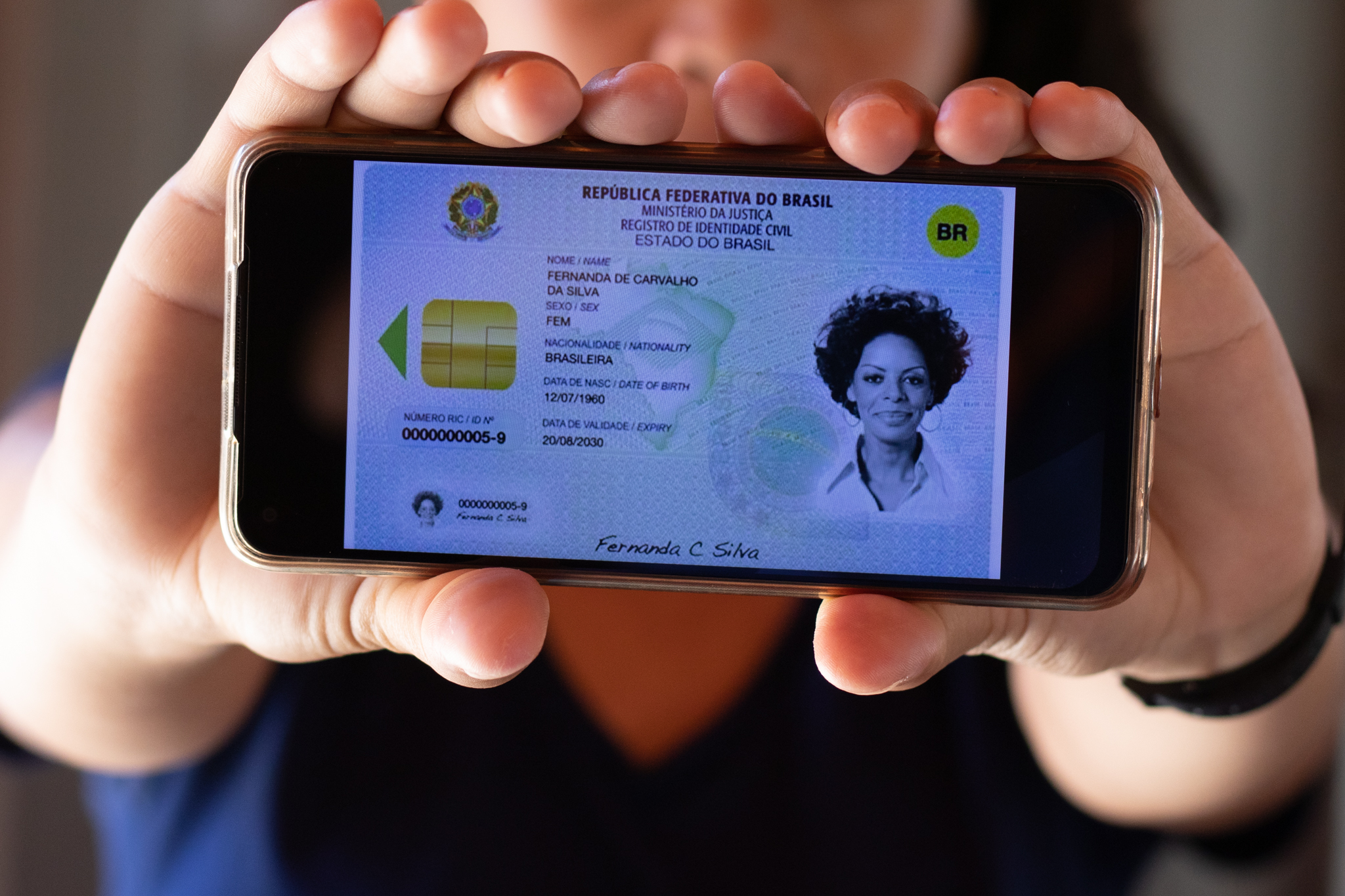 Você ainda não tem o novo RG no seu celular? Veja como conseguir!