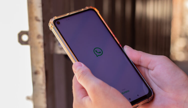 WhatsApp.