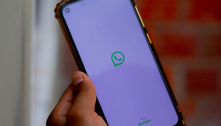 WhatsApp vai parar em alguns celulares em 2025 – confira se o seu está na lista