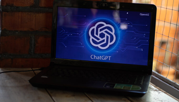 CHATGPT.
