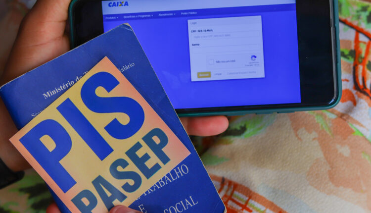 PIS/PASEP 2025.