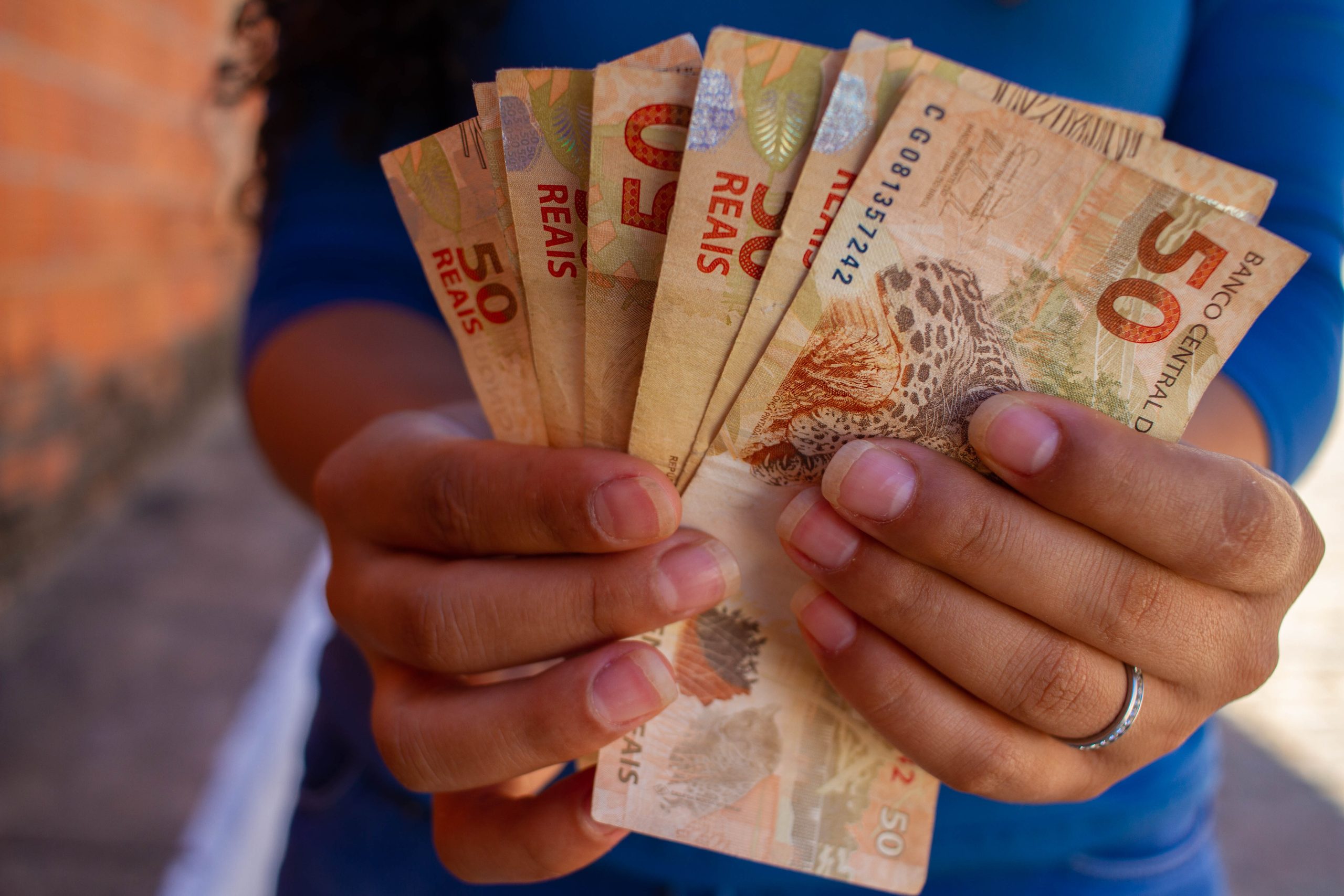 Quer saber se autismo leve dá direito a algum benefício? Basta entender como a concessão funciona.