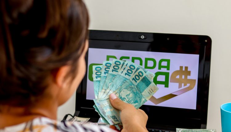 Renda extra na páscoa.