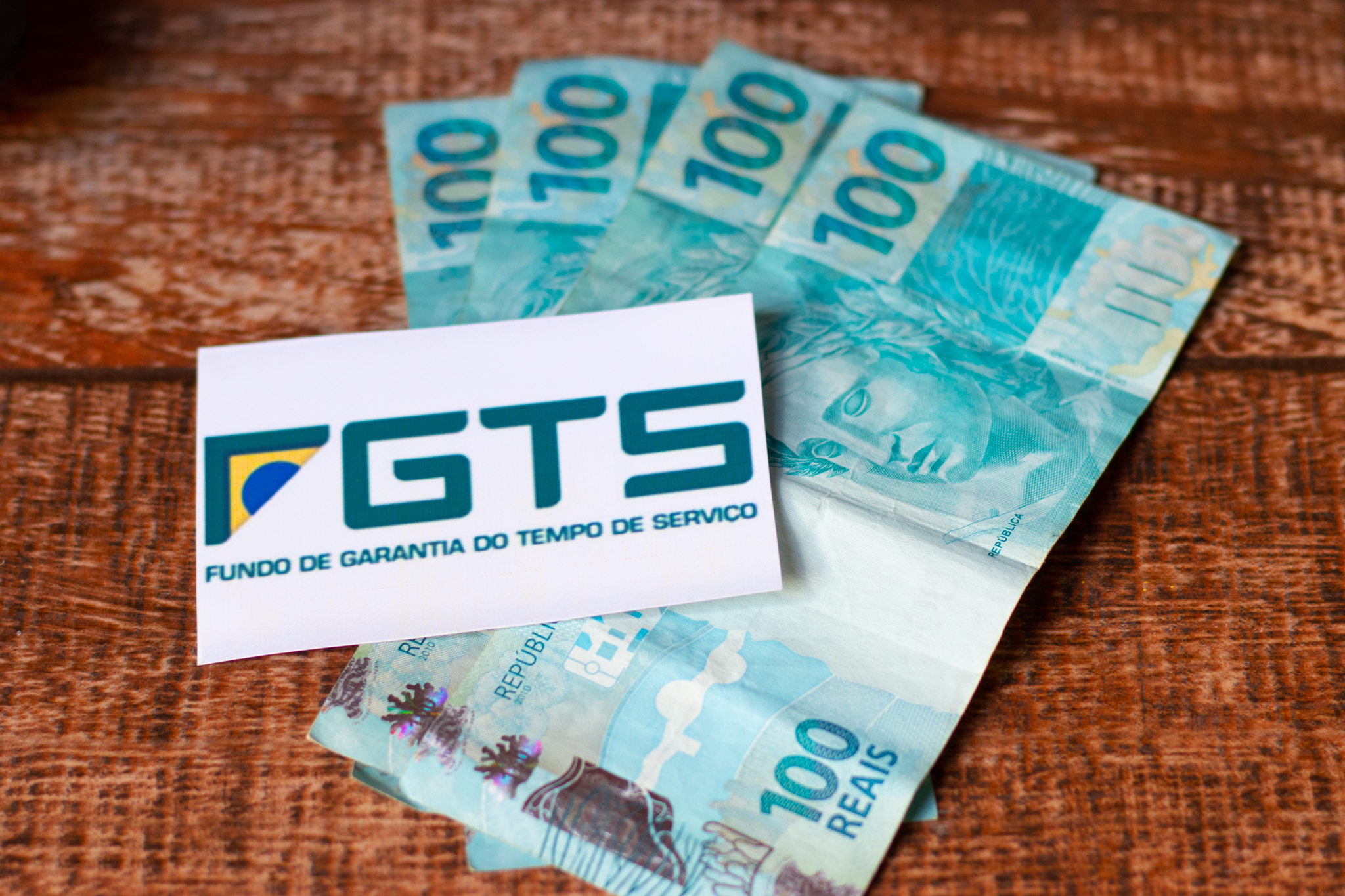 Quer saber até quanto pode tirar de saque-aniversário? Confira os detalhes.