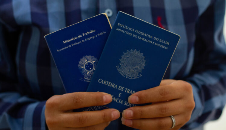 Você já ouviu falar do benefício viagem? Entenda como funciona e aproveite!