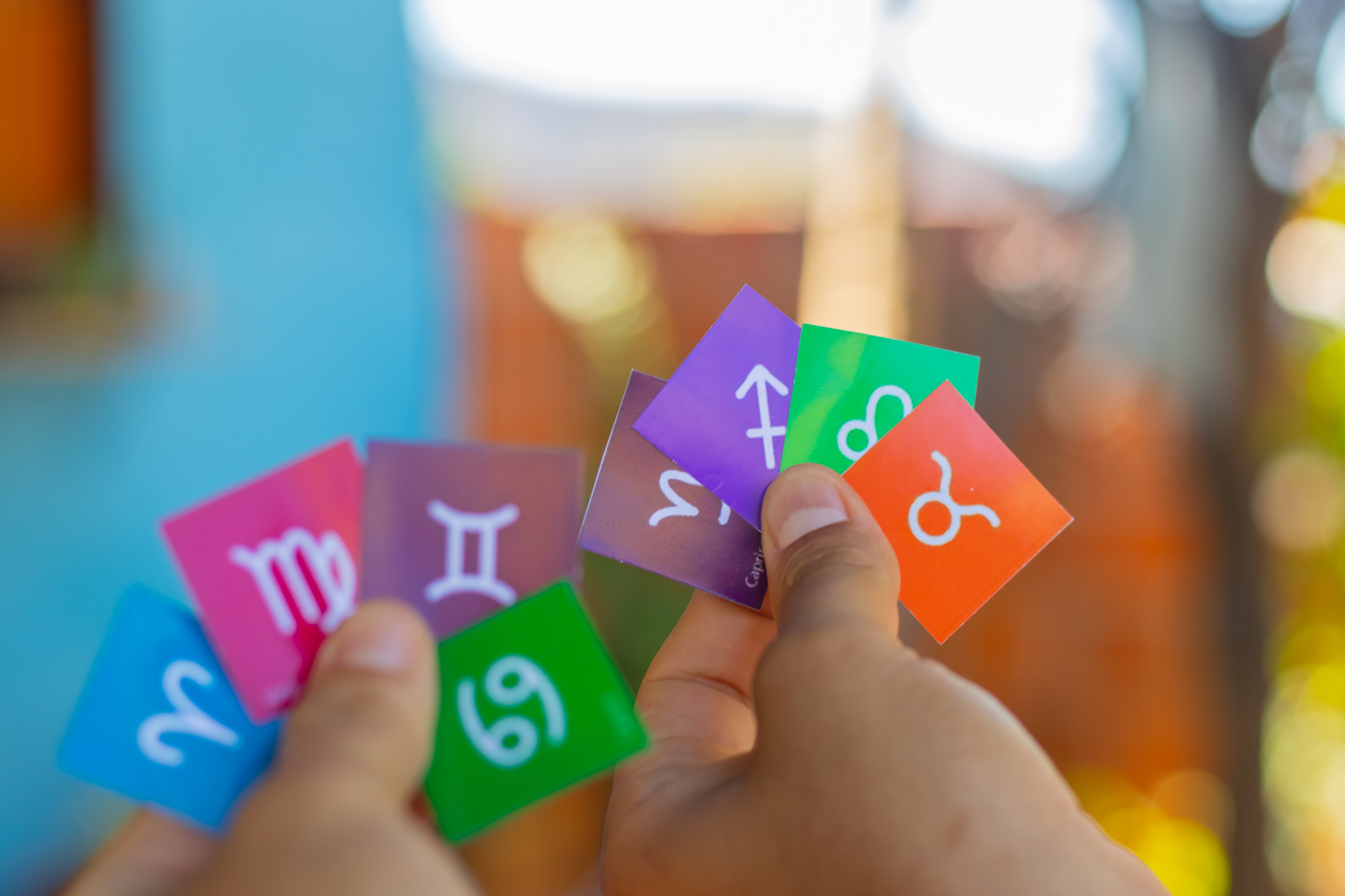 O final de semana vai ser perfeito para alguns signos, que podem começar a aproveitar desde já. Confira as previsões.