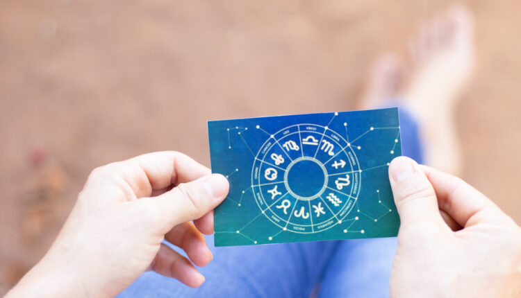 O horóscopo do final de semana já está liberado. veja a previsão para seu signo!