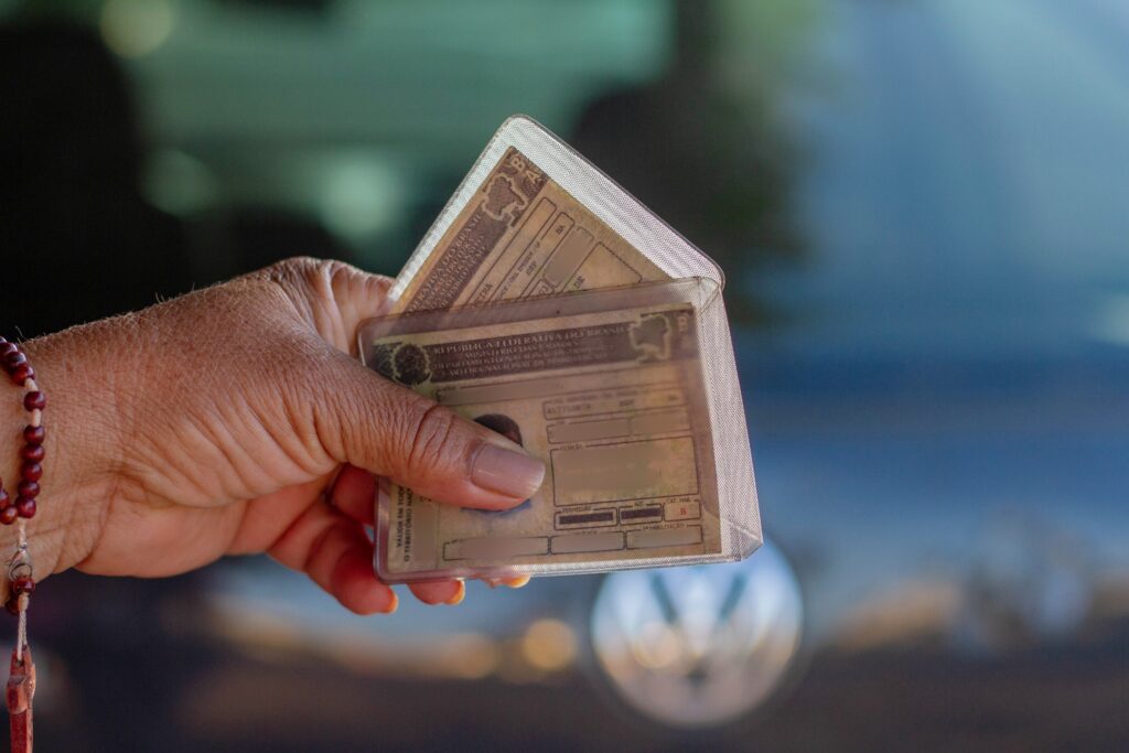 Os idosos que quiserem carros mais em conta devem apostar em modelos específicos. Confira.