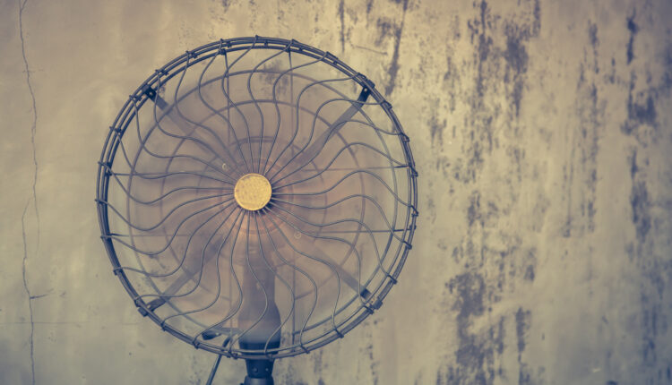 Limpar o ventilador.