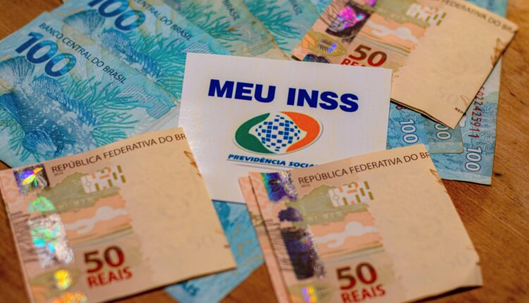 Quer saber quanto tempo demora para receber o benefício após perícia? Veja os prazos.