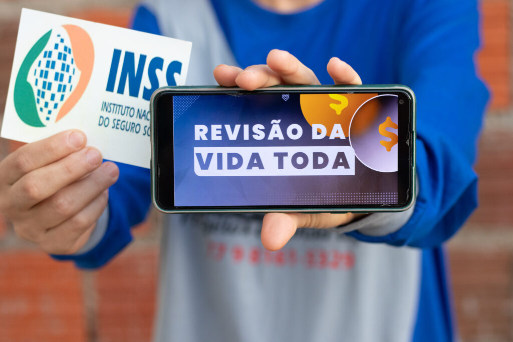 Revisão da Vida Toda.