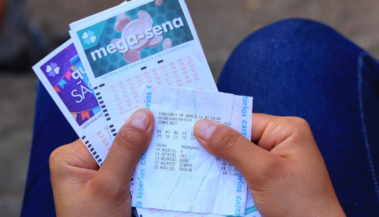 Quer saber como jogar na Mega-Sena pela internet? Veja como é fácil!