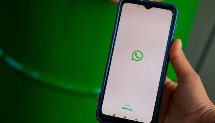 fim do WhatsApp