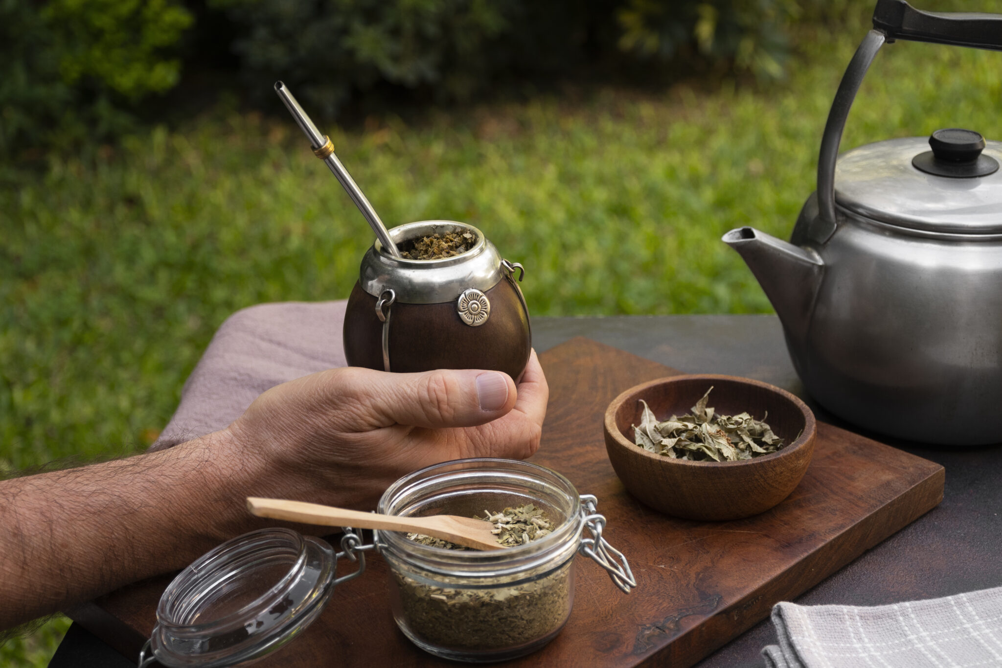 Qual o benefício do chá mate? Veja a melhor forma de preparar para ...
