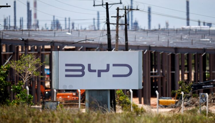 Entenda a estratégia da China para dominar o mercado de carros elétricos