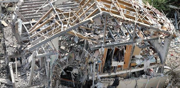 22.jun.25 - Casa destruída na área de Ramat Aviv, em Tel Aviv, após ataque do Irã a Israel