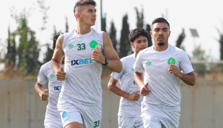Botola : le Raja de Casablanca entame ses préparatifs et renforce son staff technique