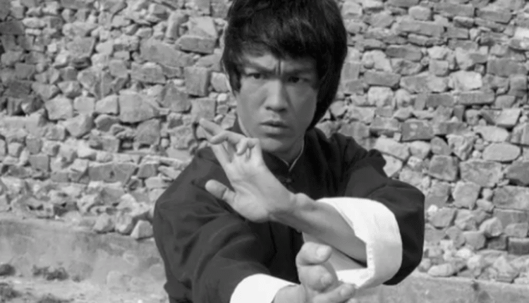 Filmes de Jackie Chan e Bruce Lee serão recuperados usando IA