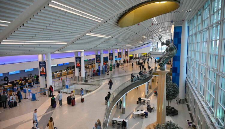 CHARLOTTE, USA - DECEMBER 25: Charlotte Douglas International airport and American Airlines