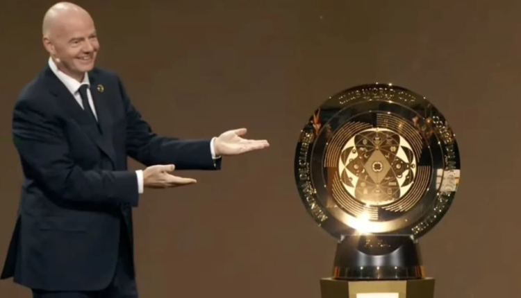 seta para fechar a publicidade