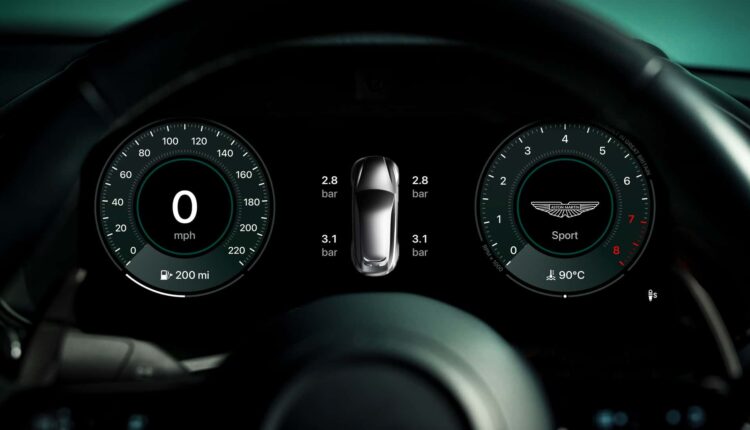 Montadoras recuam e rejeitam Apple CarPlay Ultra