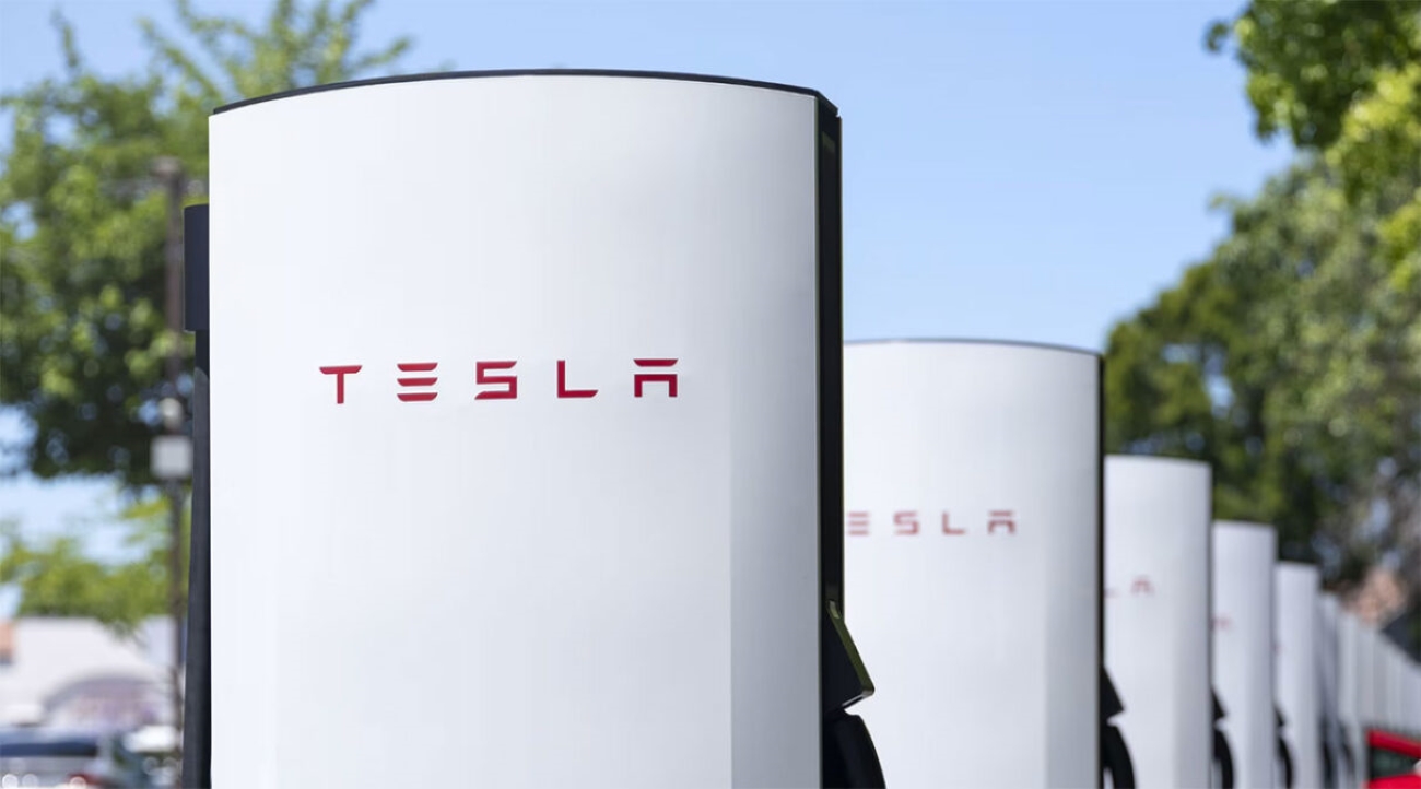 Tesla ativa primeiros Superchargers V4 na China – Fipe Carros