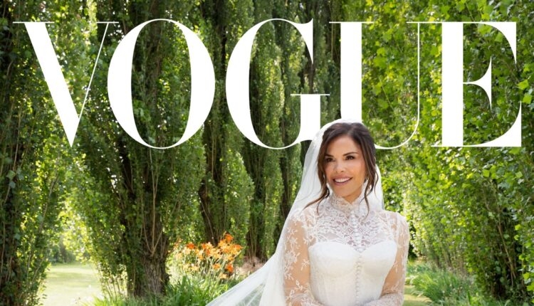 Lauren Sánchez and Jeff Bezos Are Married! See Inside Her Final Wedding Dress Fitting