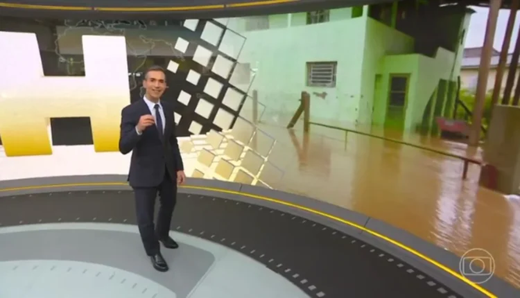 César Tralli no comando do Jornal Hoje. Foto: TV Globo