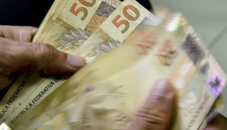 Beneficiários com NIS de final 6 recebem Bolsa Família nesta terça
