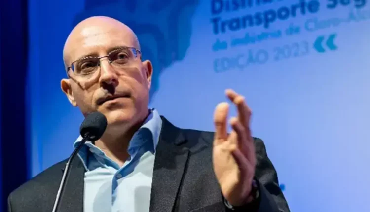 Tarifa de Trump terá pouco impacto sobre o PIB brasileiro, diz FMI