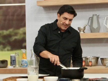 Edu Guedes passa por cirurgia delicada de remoção de câncer no pâncreas