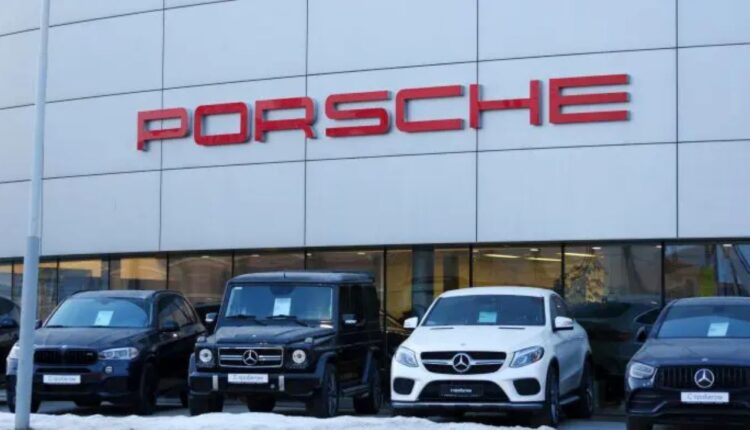 China eleva imposto sobre carros de luxo, impactando montadoras estrangeiras