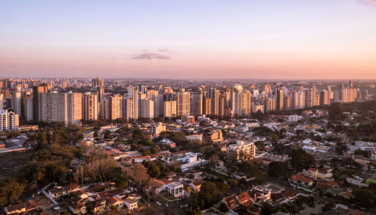 Curitiba é eleita a capital com melhor qualidade de vida do Brasil