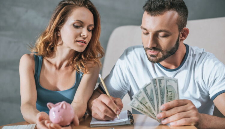 O melhor caminho para começar a investir mesmo com pouco dinheiro