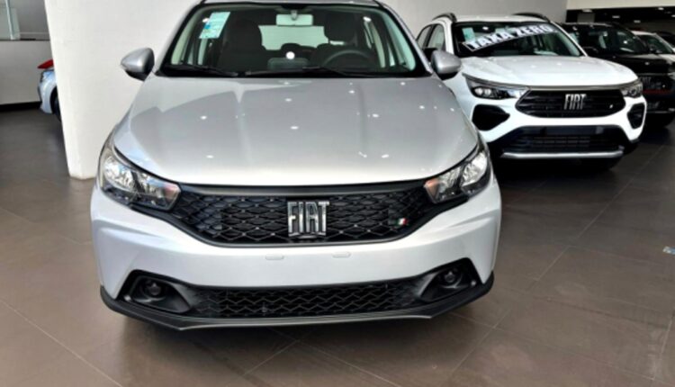 Fiat libera Argo com descontão de R$ 8 mil com programa de carros populares