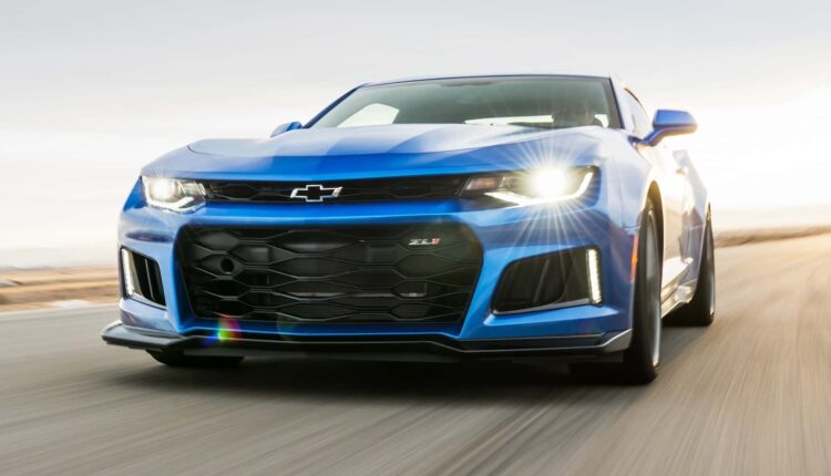 GM diz o que precisa para o Camaro voltar às ruas